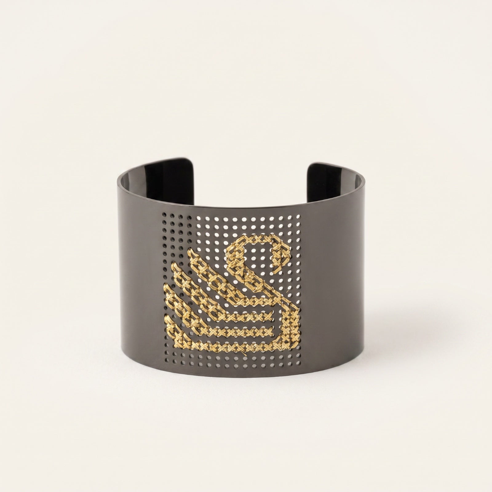 Swan Cuff